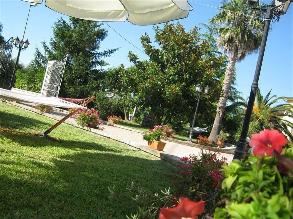 B&B Li Ccoti Cannole Екстериор снимка
